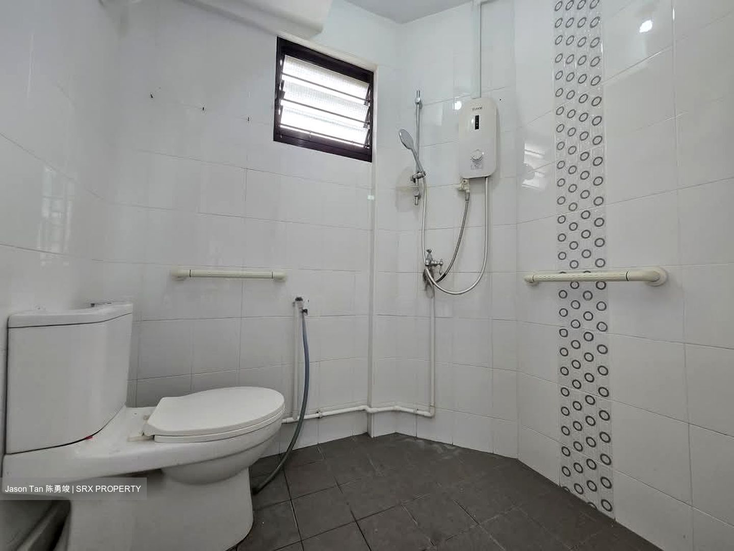 Blk 215 Jurong East Street 21 (Jurong East), HDB 3 Rooms #561879471
